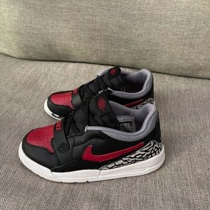 Nike Jordan kid shoes. Size 10